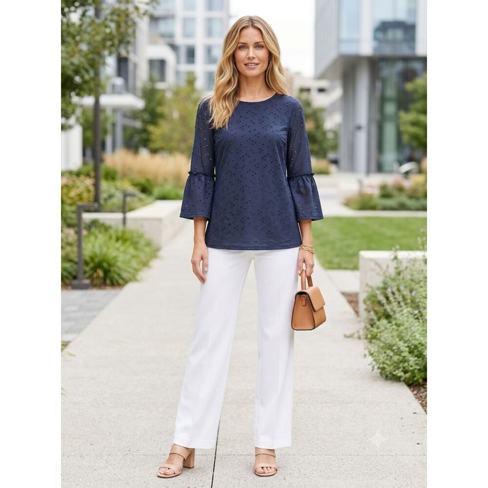Ellen Tracy Women's Navy Blue EyeletBell Sleeve Blouse Top, Medium EUC